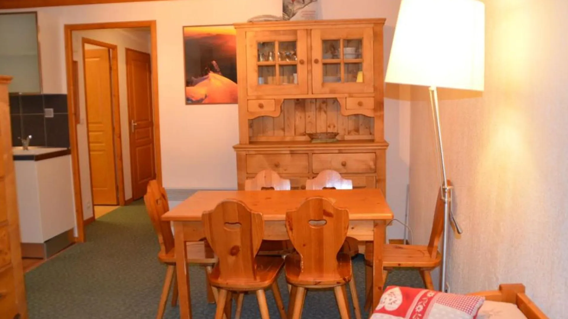 Chaleureux 2 Pieces Cabine Pour 6 Aux Menuires - Fr-1-452-111 Saint-Martin-de-Belleville 0*,  Frankrijk