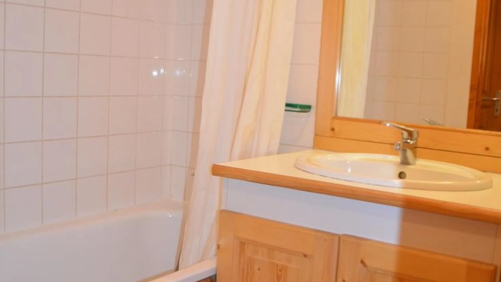 Appartement Chaleureux 2 Pieces Cabine Pour 6 Aux Menuires - Fr-1-452-111 Saint-Martin-de-Belleville